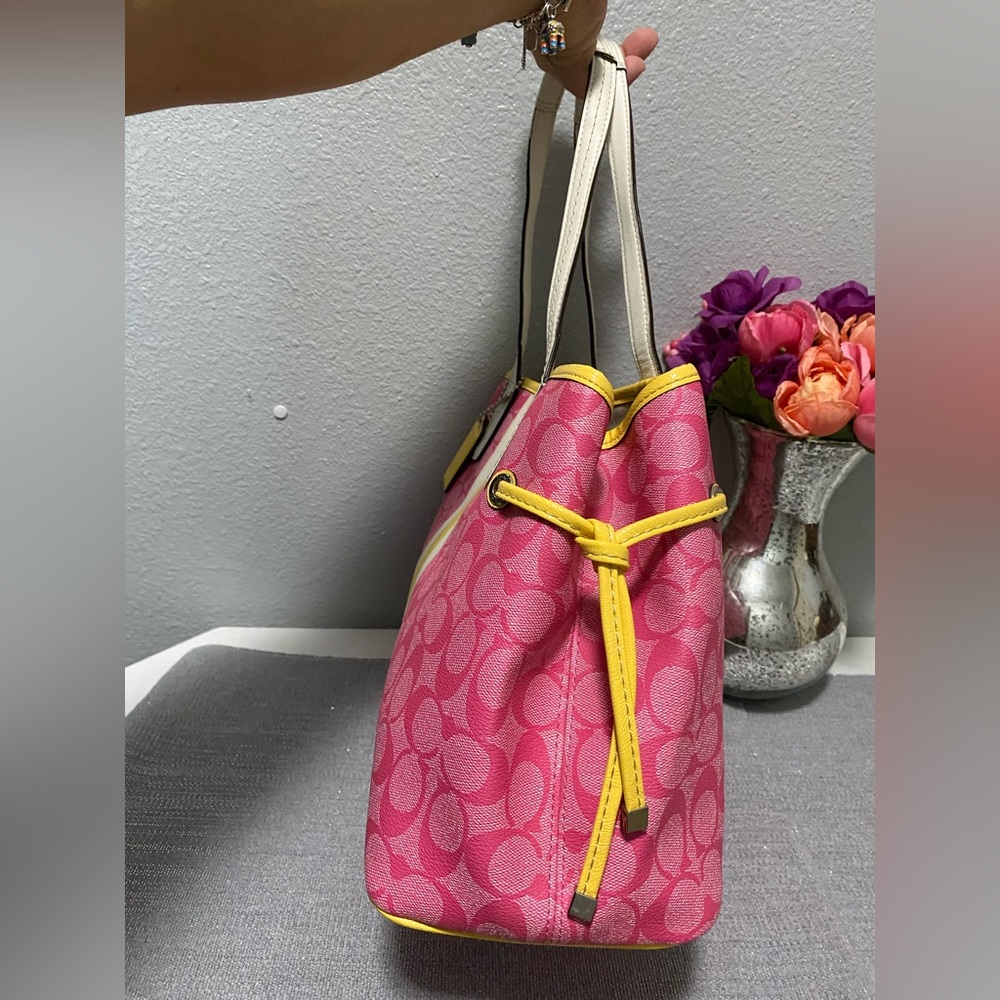 Coach handbag - Picture 3 of 15